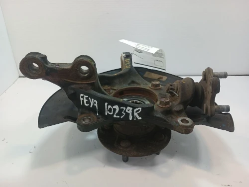 2020 Toyota Avalon 12588622 Front Right/Passenger With Hub Used OEM Steering Knuckle Spindle