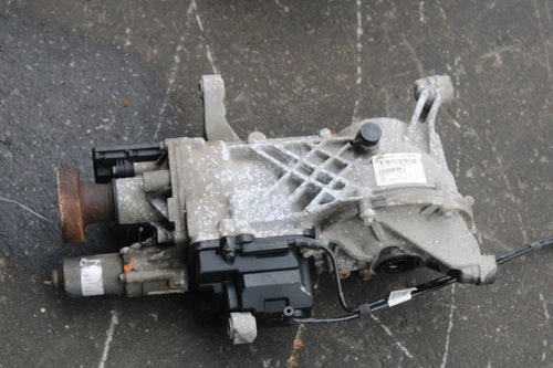 2016-2019 Carrier Discovery Sport 16 17 18 19 Used OEM Differentials & Carriers used OEM differential carrier assembly