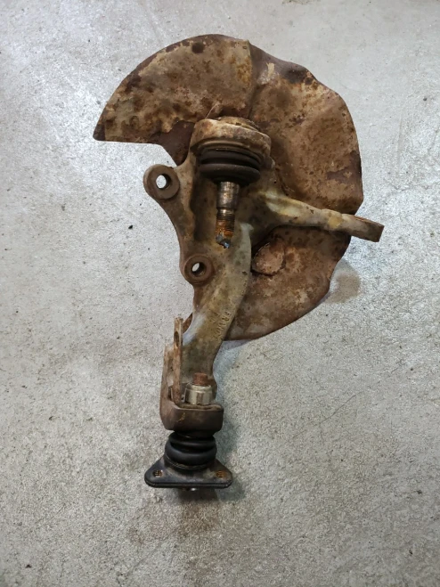 Volkswagen Vanagon 251407311AF Front Left/Driver With Bearing Used OEM Steering Knuckle Spindle