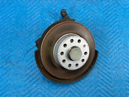 2010-2014 Volkswagen Jetta Rear Left/Driver With Hub Used OEM Steering Knuckle Spindle