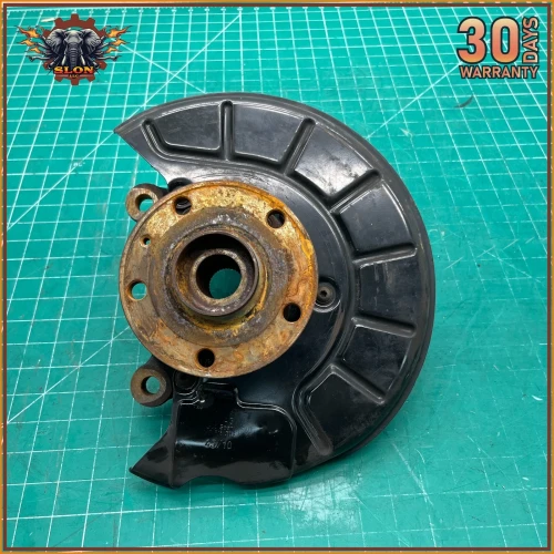 2009-2018 Volkswagen Tiguan Front Left/Driver AWD With Hub With Bearing Used OEM Steering Knuckle Spindle