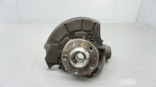 2006-2010 Volkswagen Beetle Front Right/Passenger With Hub Used OEM Steering Knuckle Spindle
