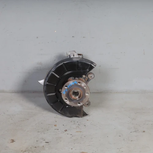 Volkswagen Jetta Front Right/Passenger With Hub Used OEM Steering Knuckle Spindle