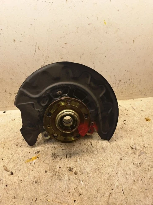 2015 Volkswagen GTI 4416859 Front Left/Driver Used OEM Steering Knuckle Spindle