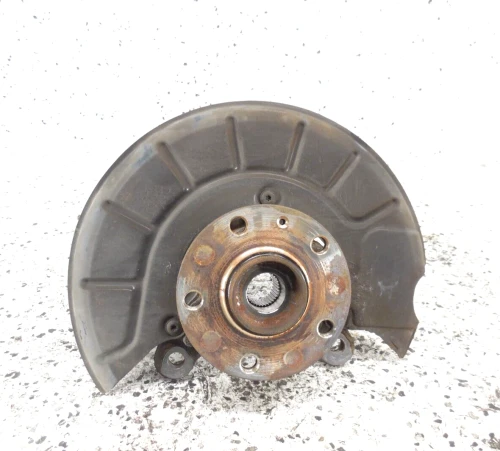 2012-2019 Volkswagen Beetle Front Left/Driver With Hub Used OEM Steering Knuckle Spindle
