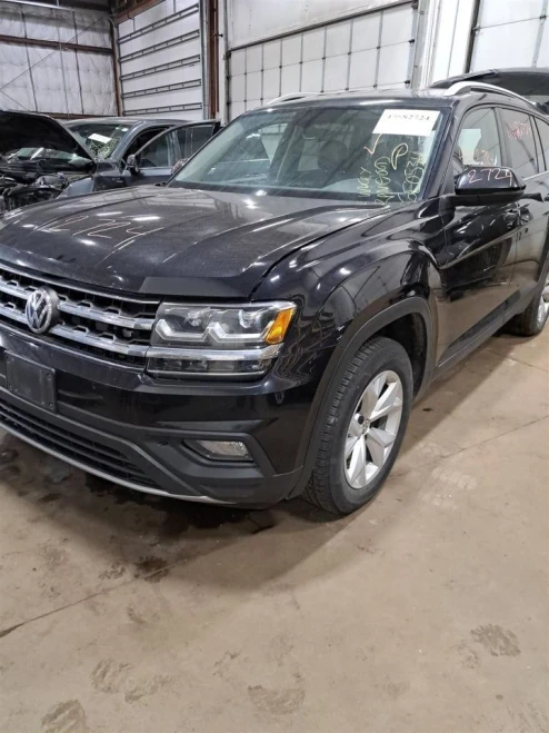 2019 Volkswagen Atlas 4454570 Front Left/Driver Used OEM Steering Knuckle Spindle