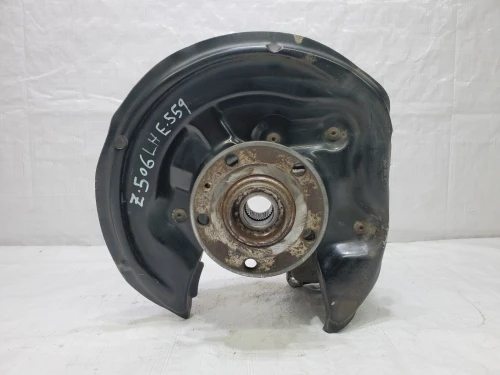 2009-2017 Volkswagen Tiguan Rear Left/Driver With Hub Used OEM Steering Knuckle Spindle