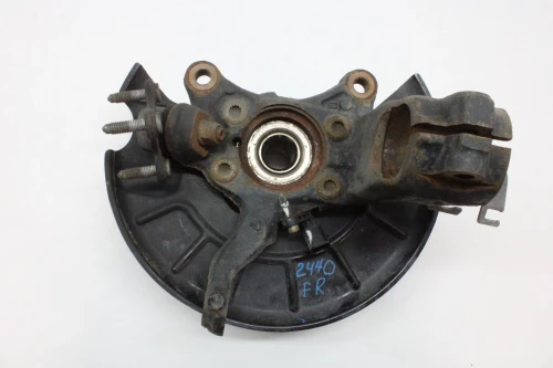 2015 Volkswagen Front Right/Passenger With Hub Used OEM Steering Knuckle Spindle