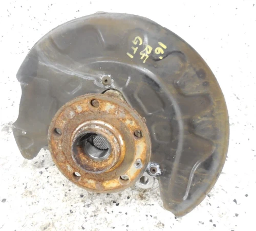 2015-2019 Volkswagen Golf GTI Front Right/Passenger With Hub Used OEM Steering Knuckle Spindle