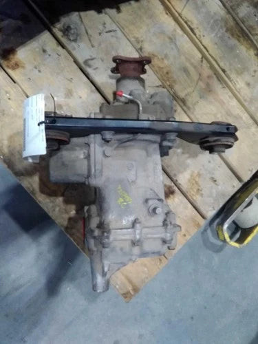 2022 Mitsubishi Outlander Gasoline Rear Used OEM Differential Carrier Assembly used OEM differential carrier assembly