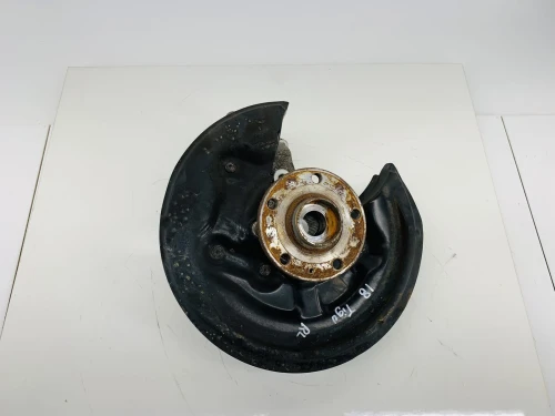 2017-2018 Volkswagen Tiguan Rear Left/Driver AWD With Hub Used OEM Steering Knuckle Spindle