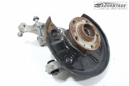 2022-2025 Volkswagen Taos Rear Left/Driver FWD With Hub Used OEM Steering Knuckle Spindle