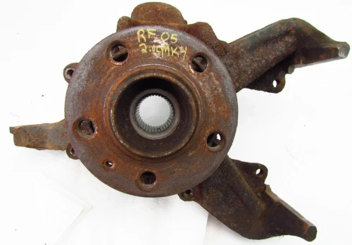 1999-2005 Volkswagen Beetle Right/Passenger With Hub With Bearing Used OEM Steering Knuckle Spindle