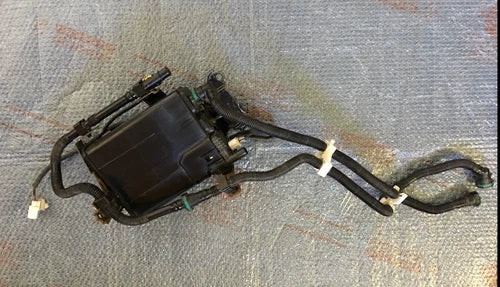 Toyota Prius Plug-In Fuel Vapor Emissions Charcoal Canister 77740-47100 OEM