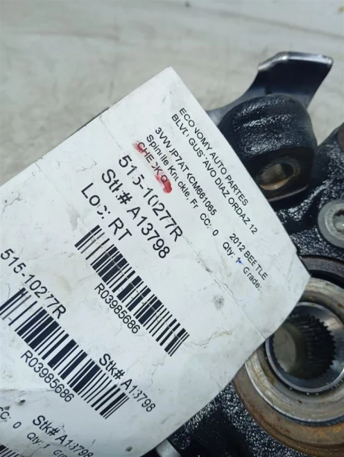 2012-2019 Volkswagen Beetle 3985686 Front Right/Passenger Used OEM Steering Knuckle Spindle