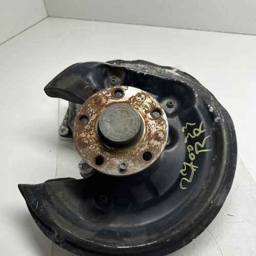 2011 Volkswagen CC Rear Right/Passenger With Hub Used OEM Steering Knuckle Spindle