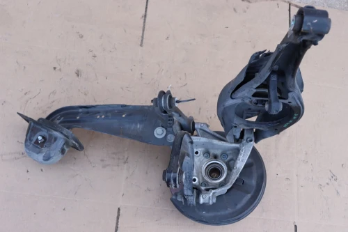 2018-2023 Volkswagen Atlas Rear Left/Driver AWD With Hub Used OEM Steering Knuckle Spindle