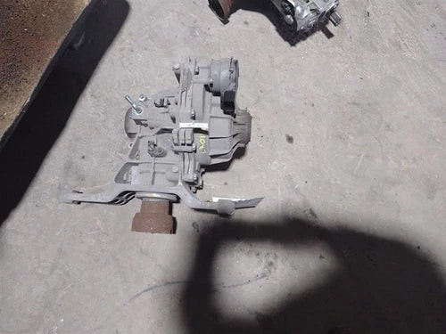 2022 Carrier for Maverick 2834958 Used OEM Differentials & Carriers used OEM differential carrier assembly
