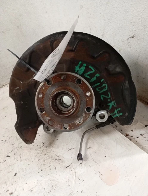 2015-2021 Volkswagen Golf GTI 4186190 Front Right/Passenger Used OEM Steering Knuckle Spindle