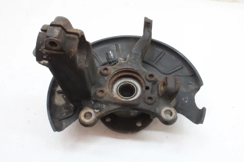 2015 Volkswagen Passat Front Right/Passenger With Hub With Bearing Used OEM Steering Knuckle Spindle