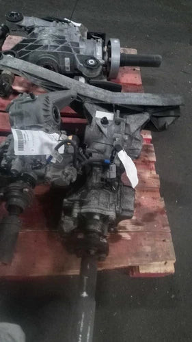 2017 MINI Clubman Rear John Cooper Work Used OEM Differential Carrier Assembly used OEM differential carrier assembly