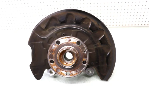 2015-2017 Volkswagen GTI Front Right/Passenger FWD Used OEM Steering Knuckle Spindle