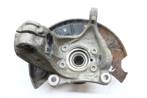2013 Volkswagen CC Front Right/Passenger With Hub Used OEM Steering Knuckle Spindle