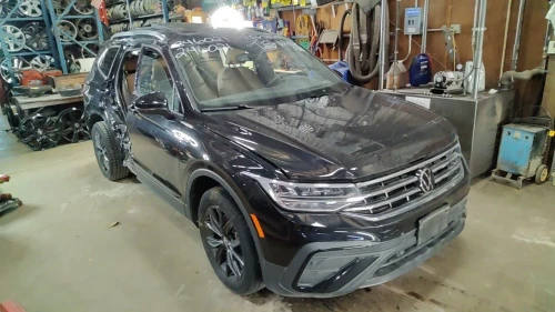 2018-2024 Volkswagen Tiguan 1788743 Front Left/Driver Used OEM Steering Knuckle Spindle