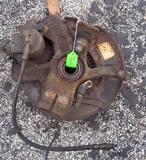 1998-2005 Volkswagen Jetta With Hub Used OEM Steering Knuckle Spindle
