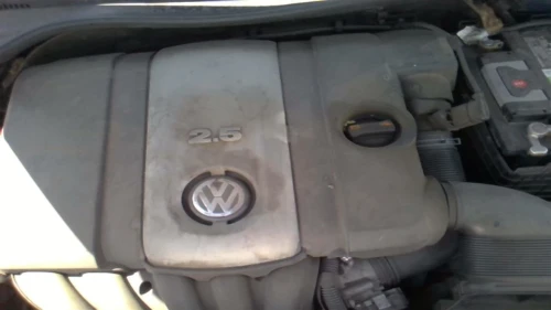 2009-2018 Volkswagen Tiguan 29367509 Front Left/Driver Used OEM Steering Knuckle Spindle