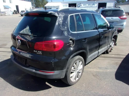 2009-2018 Volkswagen Tiguan 32574710 Front Left/Driver Used OEM Steering Knuckle Spindle