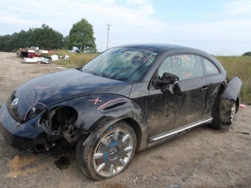 2012-2022 Volkswagen Passat 2145434 Front Left/Driver Used OEM Steering Knuckle Spindle