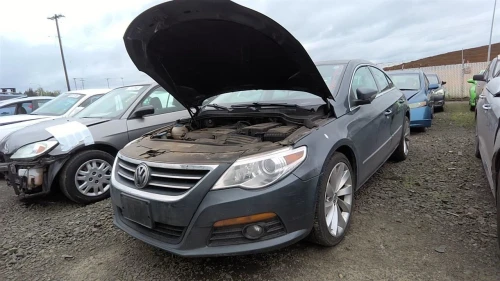 2009-2017 Volkswagen CC 32629886 Front Left/Driver Used OEM Steering Knuckle Spindle