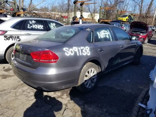 2012-2022 Volkswagen Passat 4630246 Front Left/Driver Used OEM Steering Knuckle Spindle