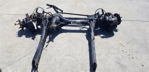 16 Ford F-350 Sd 6.7L Front Axle Carrier Differential 3.73 Gear Ratio Used OEM Front Differential Carriers used OEM front