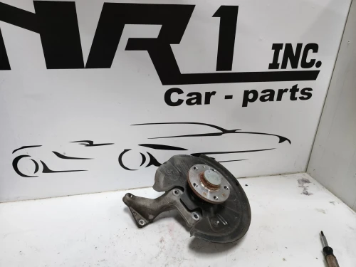 2013-2018 Volkswagen Passat Rear Right/Passenger Used OEM Steering Knuckle Spindle