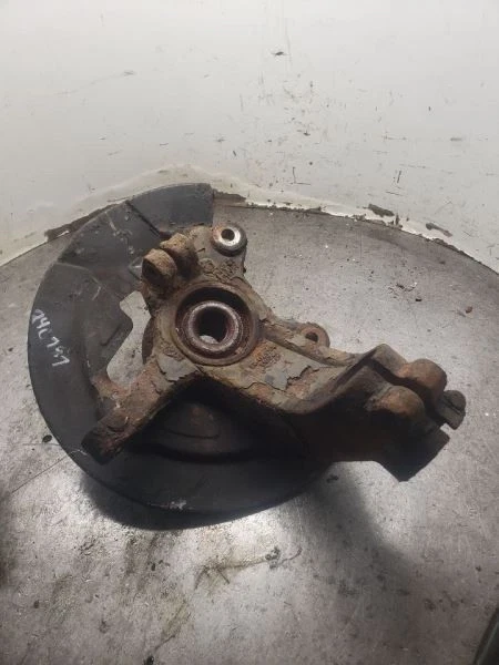 2009-2013 Volvo XC60 1229286 Front Left/Driver Used OEM Steering Knuckle Spindle