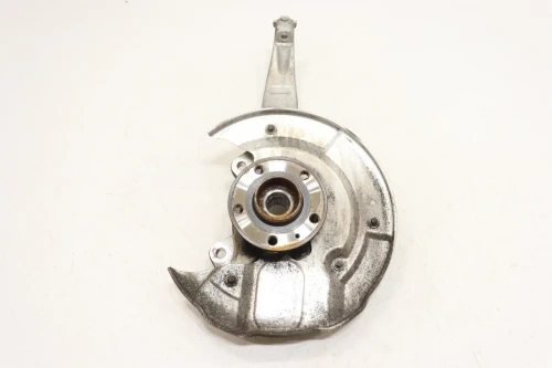 2019-2025 Volvo S60 31681601 Front Left/Driver With Hub Used OEM Steering Knuckle Spindle