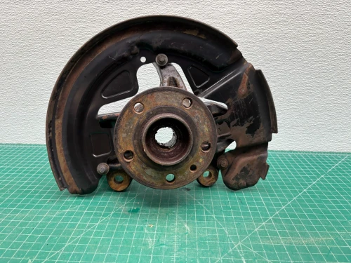 2011-2018 Volvo S60 Front Left/Driver With Bearing Used OEM Steering Knuckle Spindle