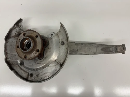 2019-2020 Volvo V60 31476315 Front Left/Driver Used OEM Steering Knuckle Spindle
