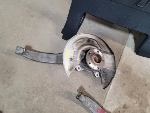 2016-2024 Volvo XC90 2008730 Front Left/Driver Used OEM Steering Knuckle Spindle