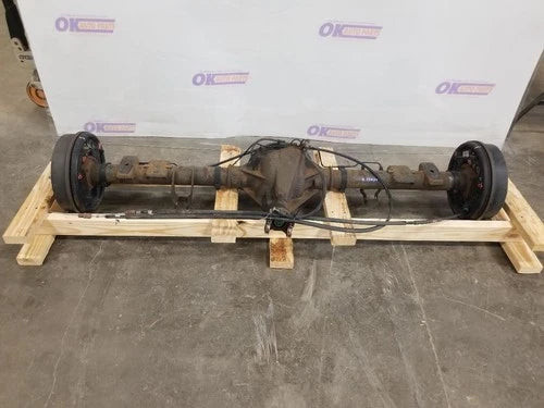 2006 06 Chevy Silverado 1500 Rear Carrier Differential Axle GU5 Used OEM Rear Differential Carriers used OEM rear