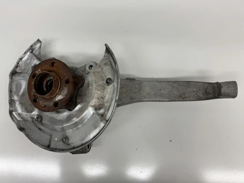 2016-2022 Volvo XC90 31476878 Front Left/Driver With Hub With Bearing Used OEM Steering Knuckle Spindle