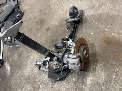 2019-2024 Volvo XC40 Rear Right/Passenger Used OEM Steering Knuckle Spindle