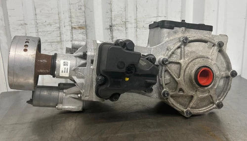 2023 Volvo XC60 Rear Carrier Differential Case Non Hybrid 23 Used OEM Rear Differential Carriers used OEM rear differential