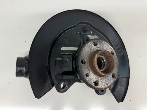2010-2017 Volvo XC60 31451326 Front Left/Driver With Hub With Bearing Used OEM Steering Knuckle Spindle
