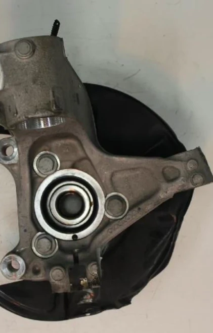2019 Volvo XC40 32221857 Left & Right Used OEM Steering Knuckle Spindle