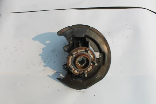 2005-2010 Volvo V50 Front Right/Passenger Used OEM Steering Knuckle Spindle