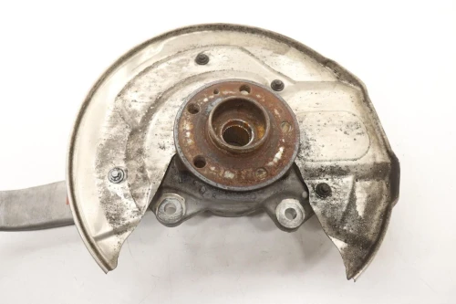 2016-2025 Volvo XC90 Front Left/Driver With Hub Used OEM Steering Knuckle Spindle