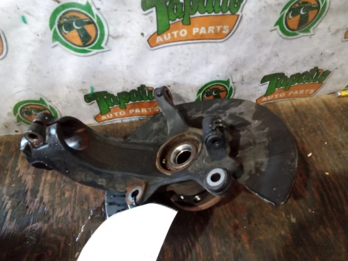 2009-2013 Volvo XC60 3818206 Front Right/Passenger Used OEM Steering Knuckle Spindle